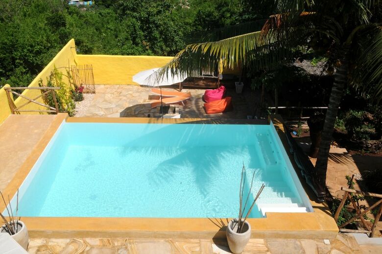 Maisha Marefu Apartments