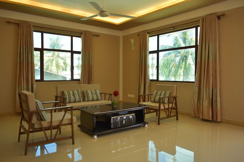 Hotel Calyx Grand Fuvahmulah