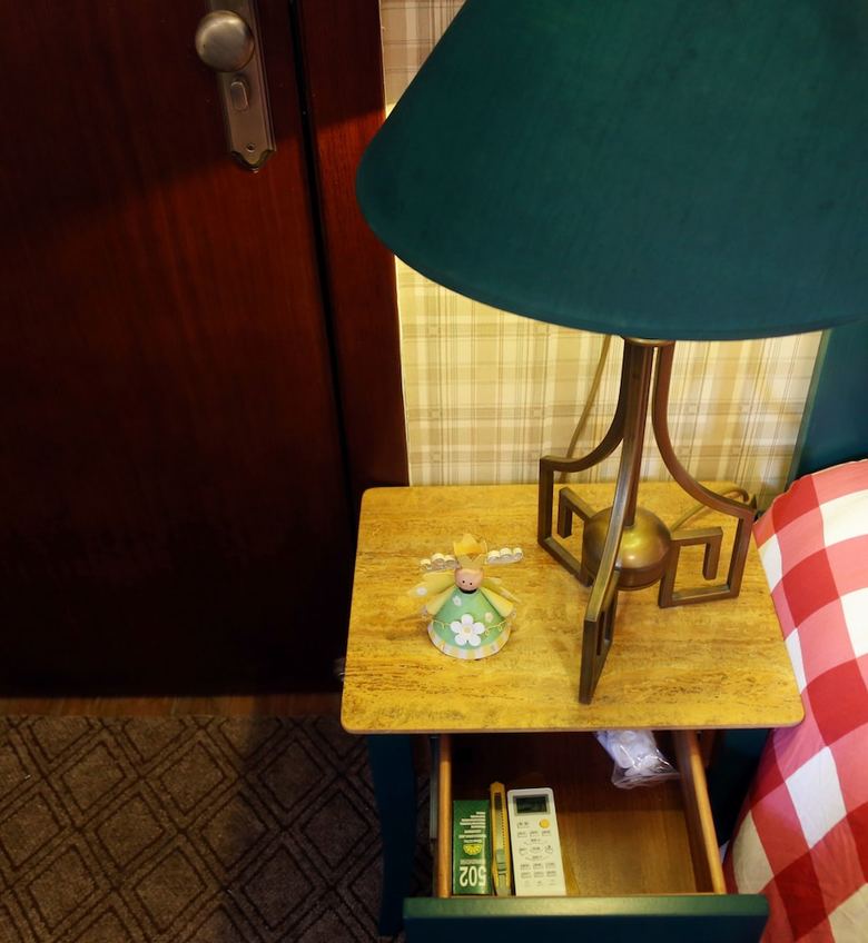 Qi's Luxury Apartment