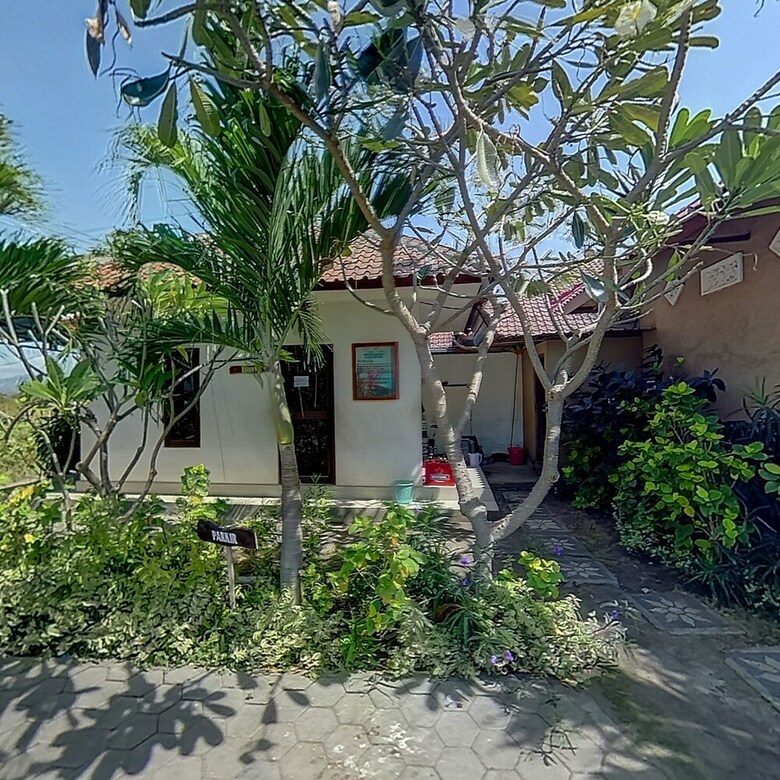 Hostal Menjangan Homestay