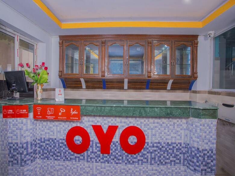 Hotel Oyo 243 Saypatri Guest House