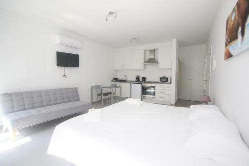 Hostal Guest House Lovely Swan