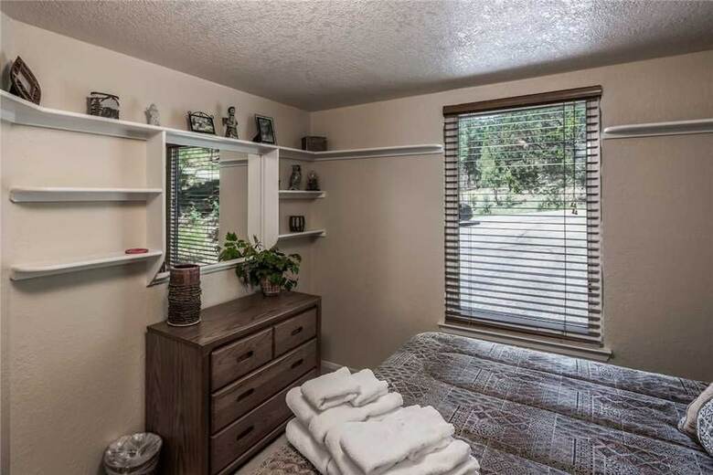 Alto Pines - Three Bedroom Cabin