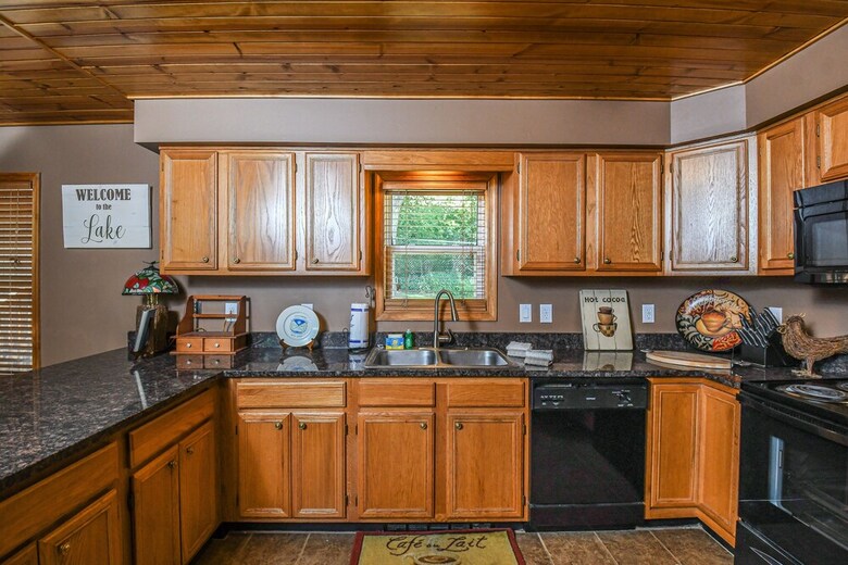 Happy Landing 3 Bedroom House