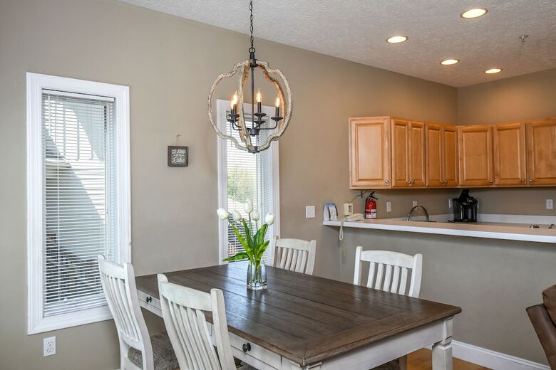 Another Day In Paradise 4 Bedroom Townhome