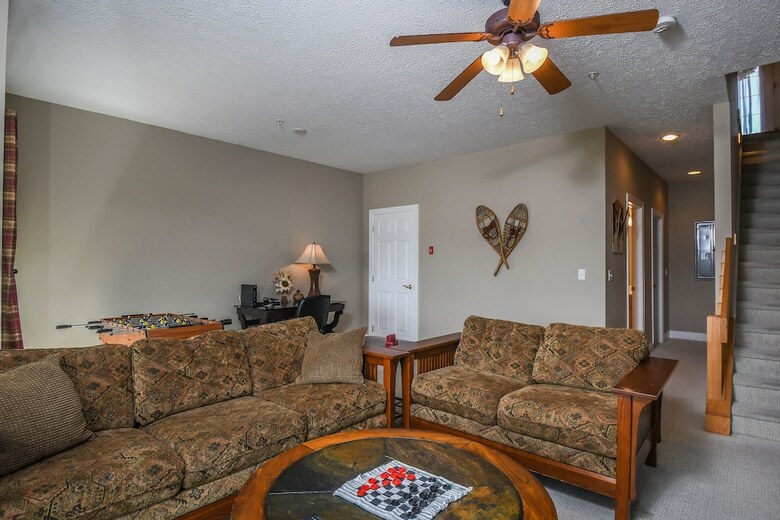 Another Day In Paradise 4 Bedroom Townhome