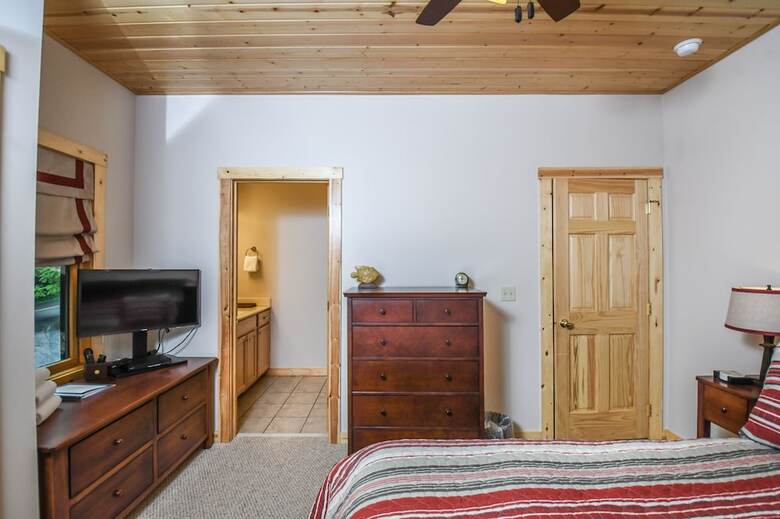 Cabana Claralea Lodge 5 Bedroom House
