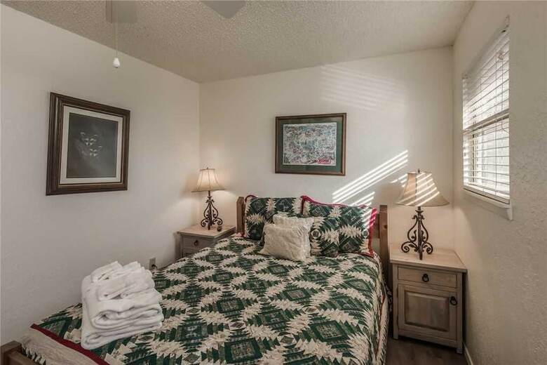 Fox Hollow Condo 01 - Two Bedroom Condo