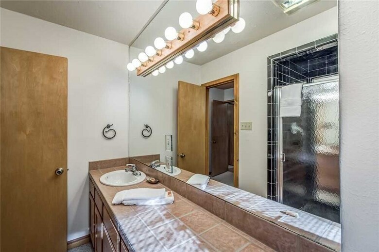 Holly Haven - Five Bedroom Cabin