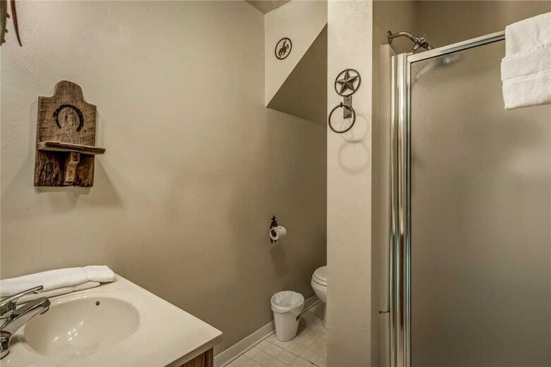 Holly Haven - Five Bedroom Cabin