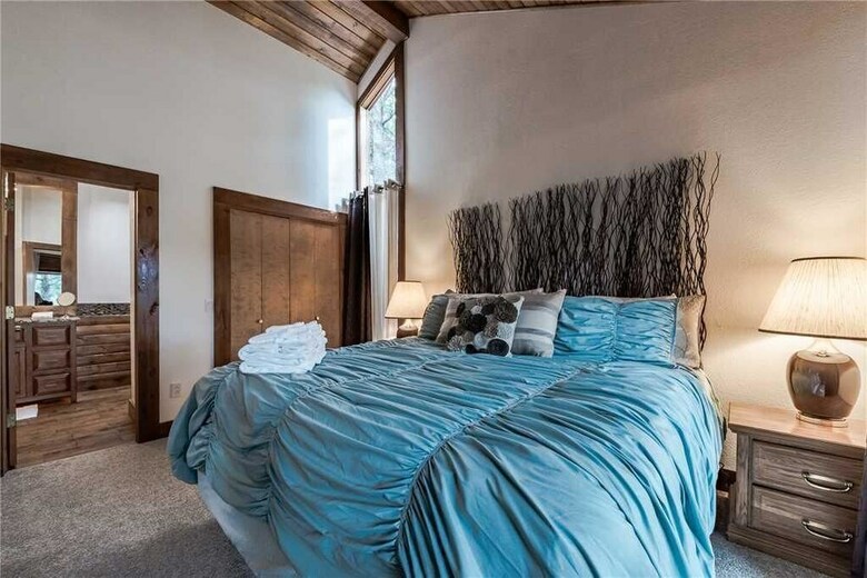 High Loop - Five Bedroom Cabin With Hot Tub