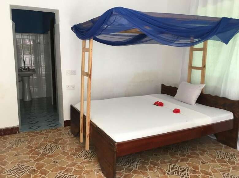 Hotel White Blue Bungalows