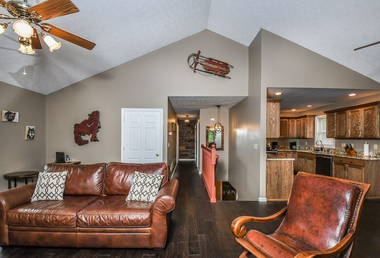 Light My Fire 5 Bedroom House