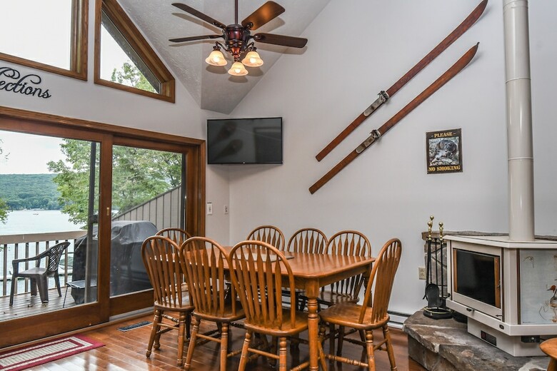 Quiet Reflections 3 Bedroom Townhome