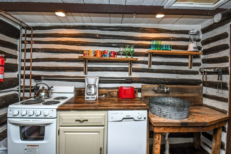 Cabana Apple Cottage 2 Bedroom House