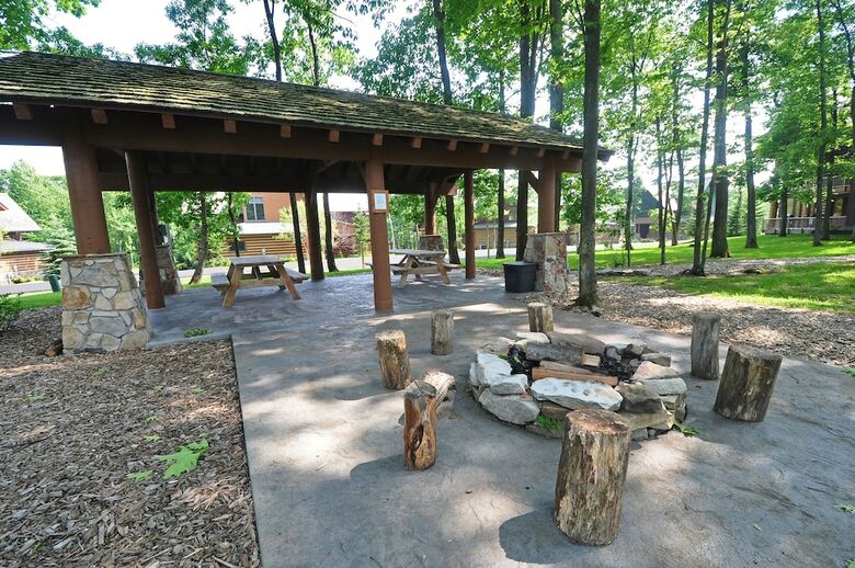 Touch The Sky 4 Bedroom Townhome