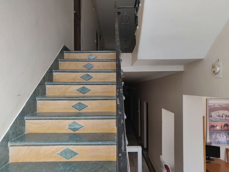 Hotel Leela Nikunj