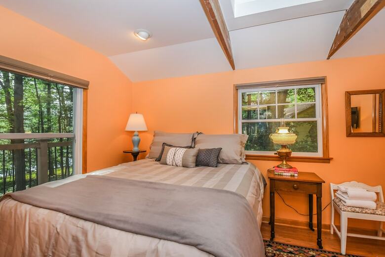 Arbutus Trail 3 Bedroom House
