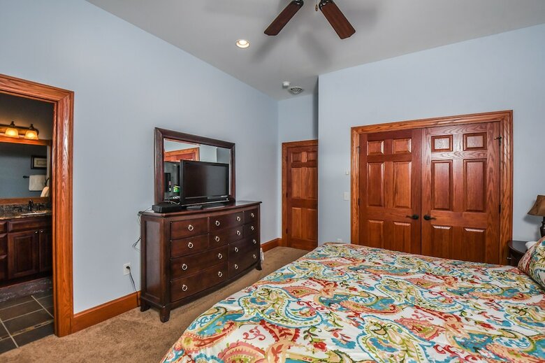 Serenity Now 5 Bedroom House