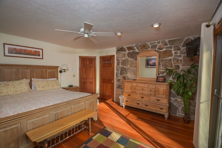 Eagle's Landing 5 Bedroom House