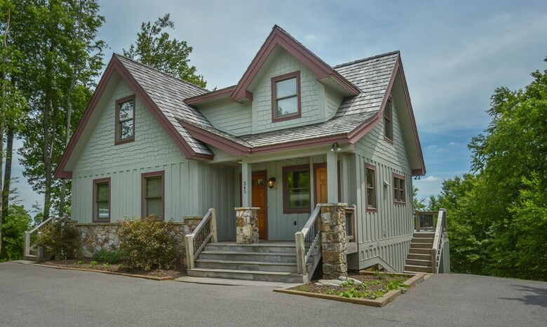 Wispering Heights 4 Bedroom House