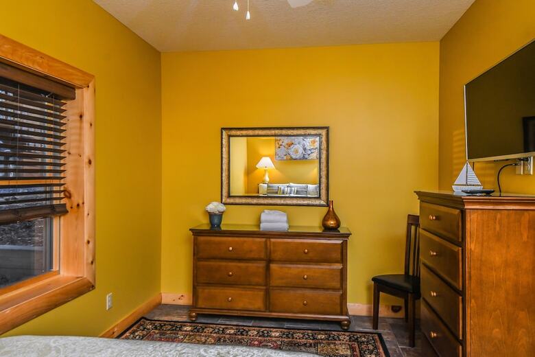 Sheba Snow 5 Bedroom House