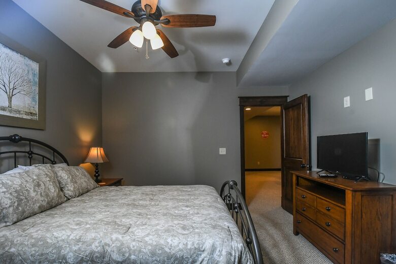 Once In A Blue Moon 5 Bedroom House