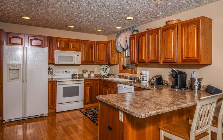 San-stress 4 Bedroom House