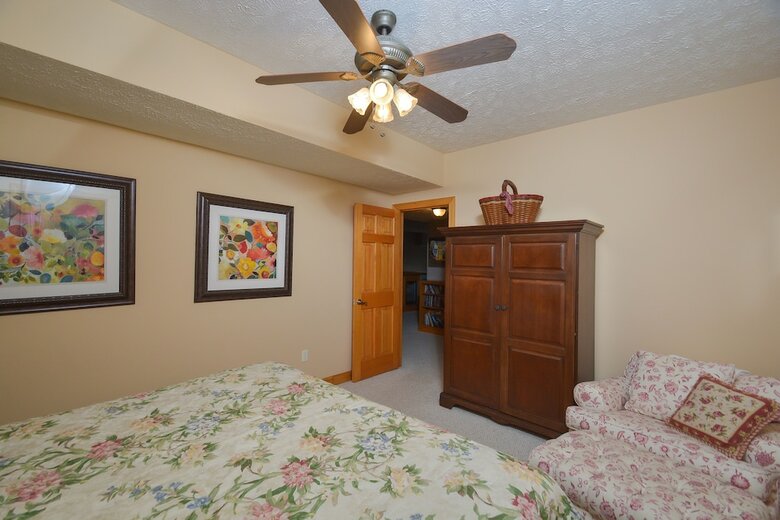 San-stress 4 Bedroom House
