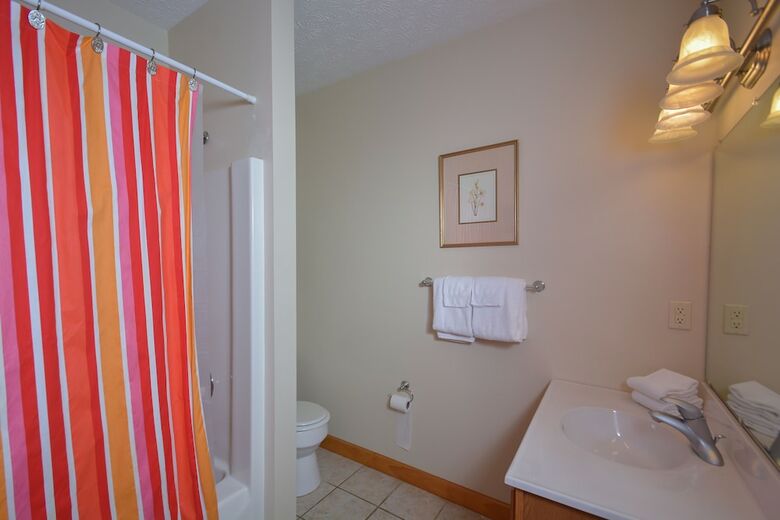 San-stress 4 Bedroom House