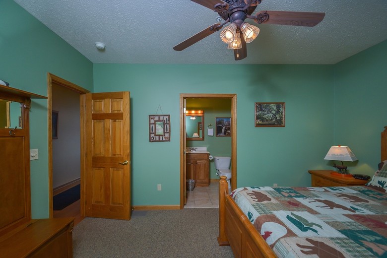 Amazing Overlook 3 Bedroom Townhome