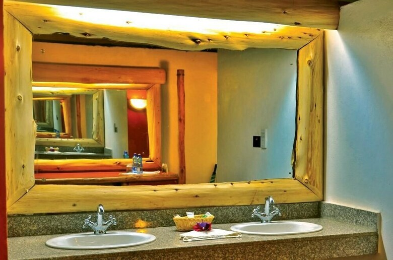 Hotel Lake Naivasha Crescent Camp