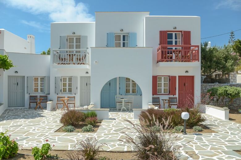 Hotel Lianos Village