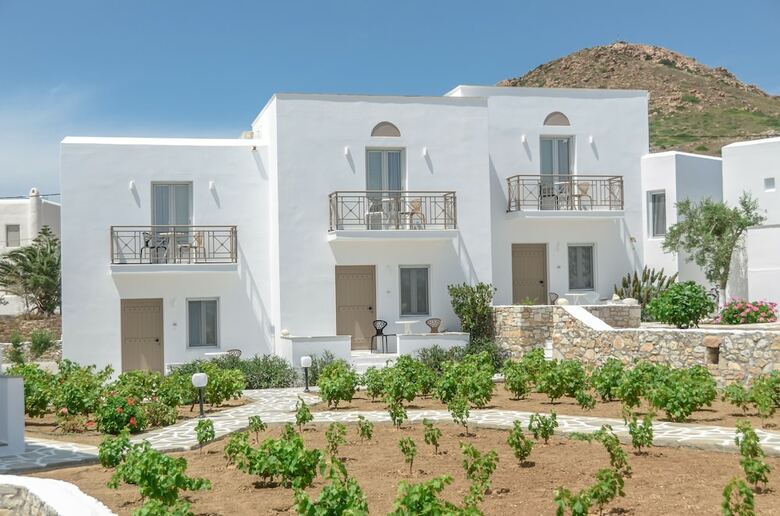 Hotel Lianos Village
