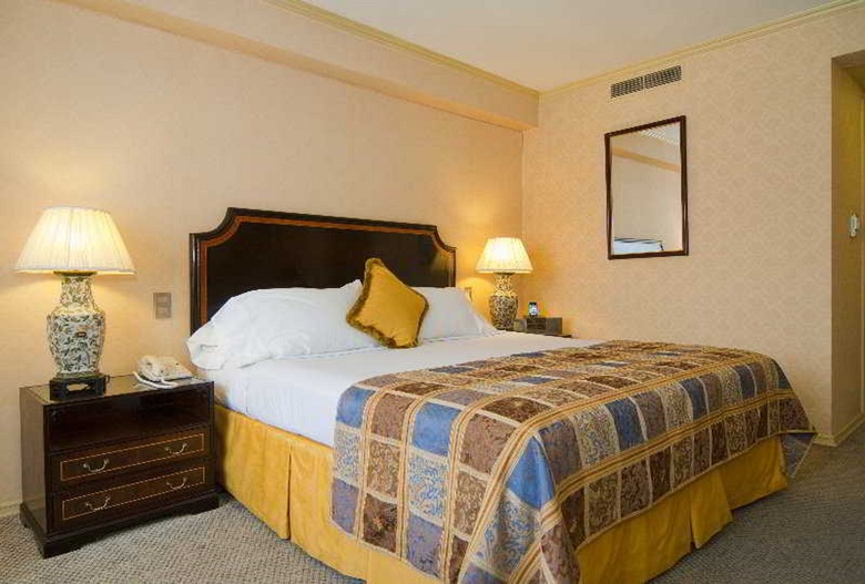 Hotel Santiago Park Plaza