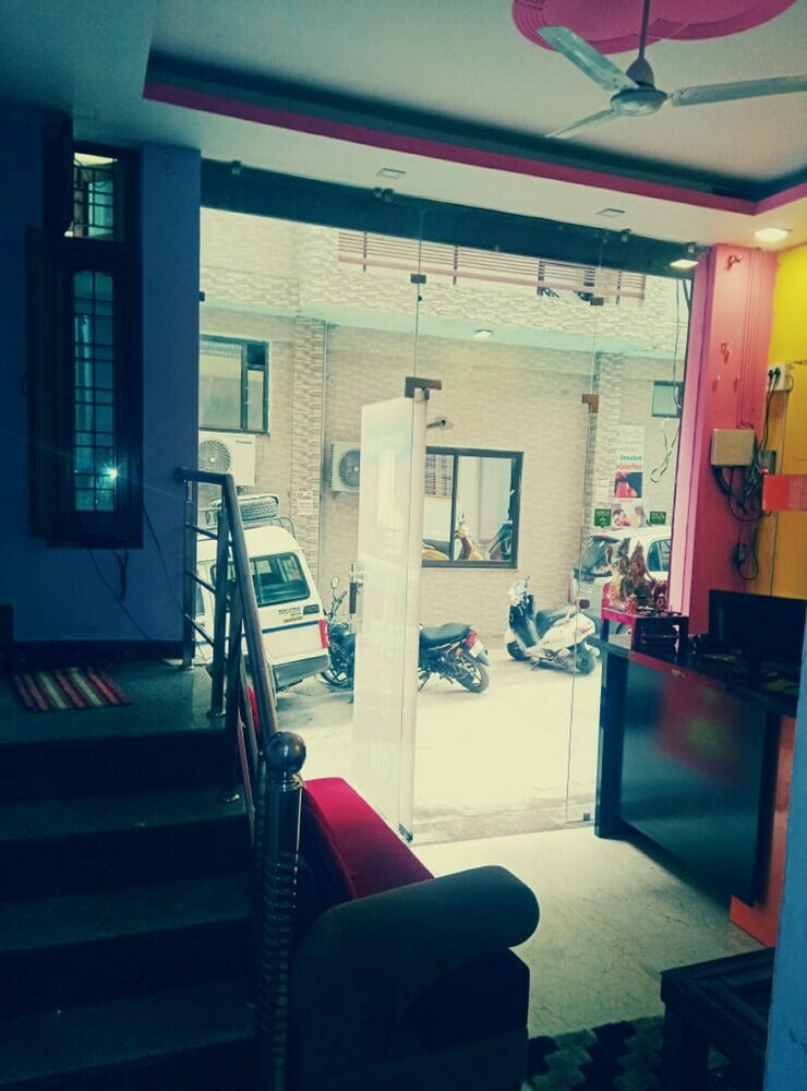 Hostal Sunflower Hostel & Hotel
