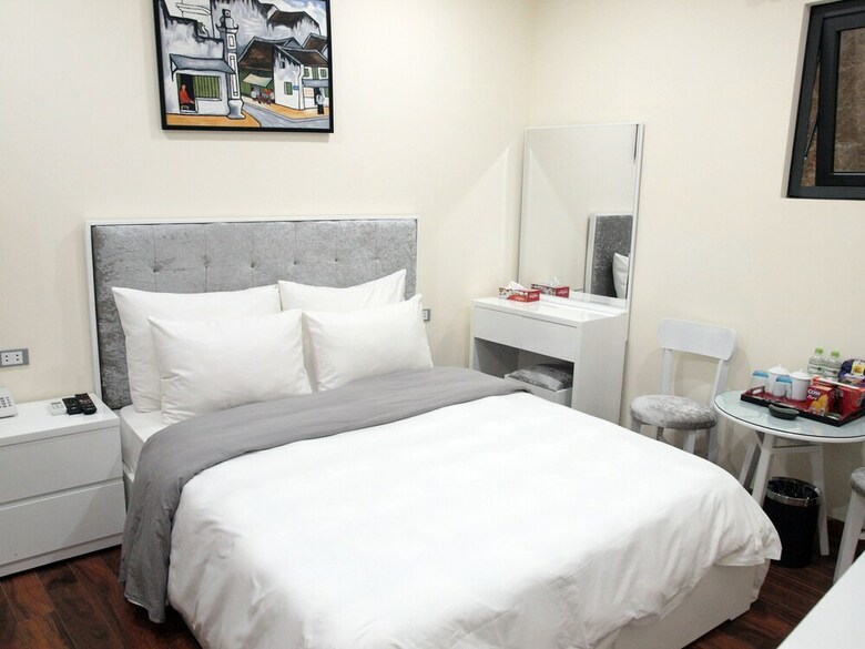 Glory Hotel My Dinh