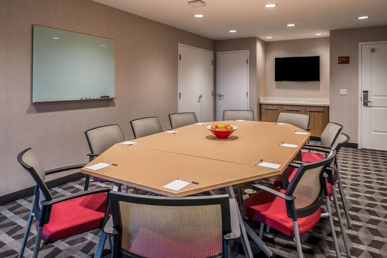 Aparthotel Towneplace Suites By Marriott Merced