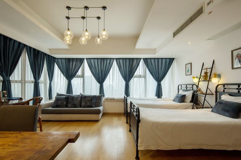 Chengdu Skyline International Apartment