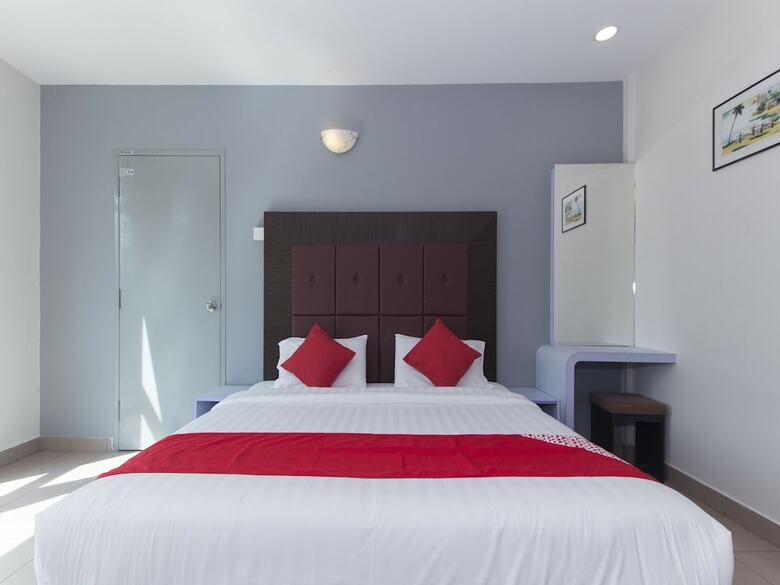 Oyo 542 S2 Hotel