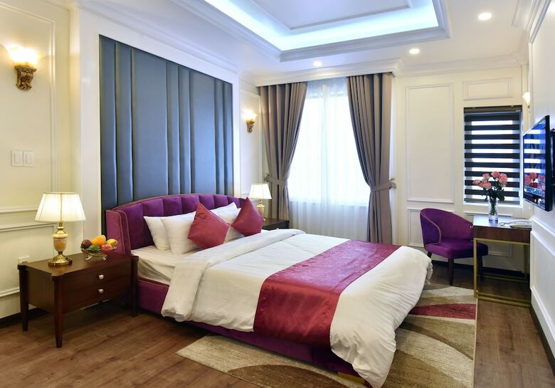 Viet 4 Seasons Hotel