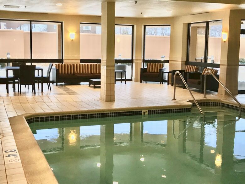 Hotel Courtyard By Marriott Chicago Elgin/west Dundee
