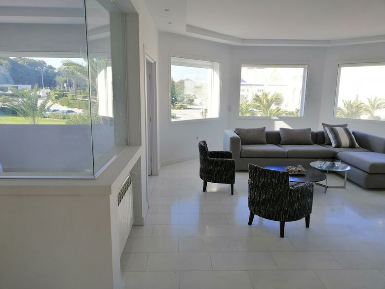 Luxurious Apartment In Le Palace