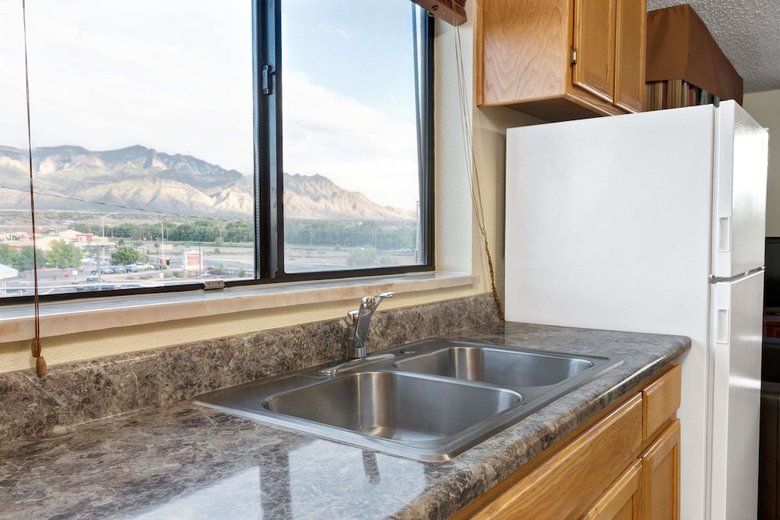 Hotel Days Inn By Wyndham Bernalillo