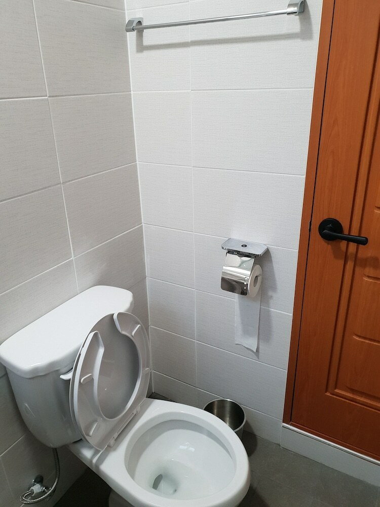 Hostal Young Stay - Hostel