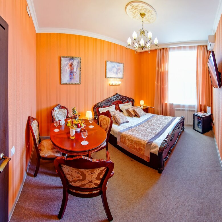 Hotel Golden Palace