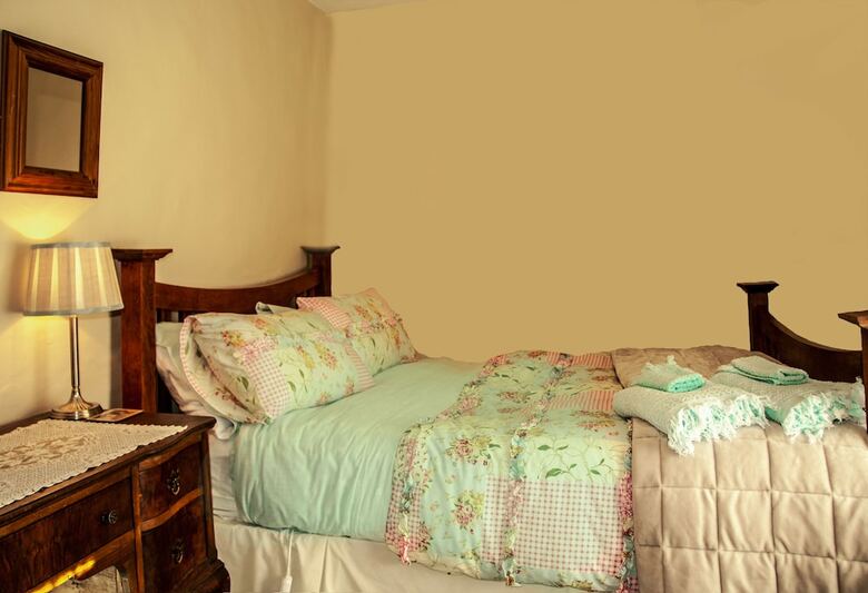 Bed & Breakfast Tophouse Historic Inn