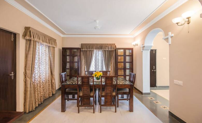 Hotel Zade Mount View