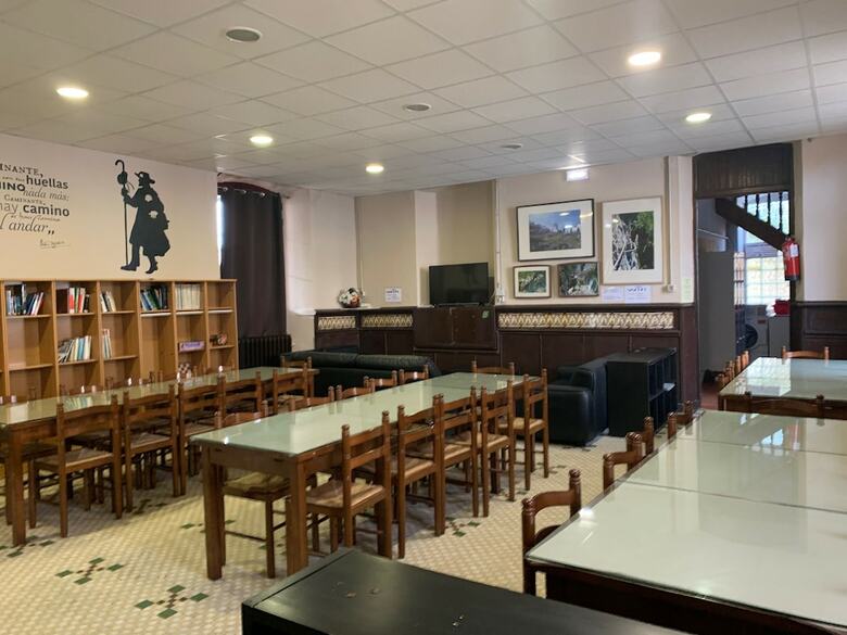 Hostal Albergue La Estaci�n