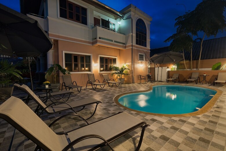 A&j Boutique Hotel Nanai